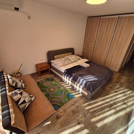 Apartman Ttt Burgas ภายนอก รูปภาพ