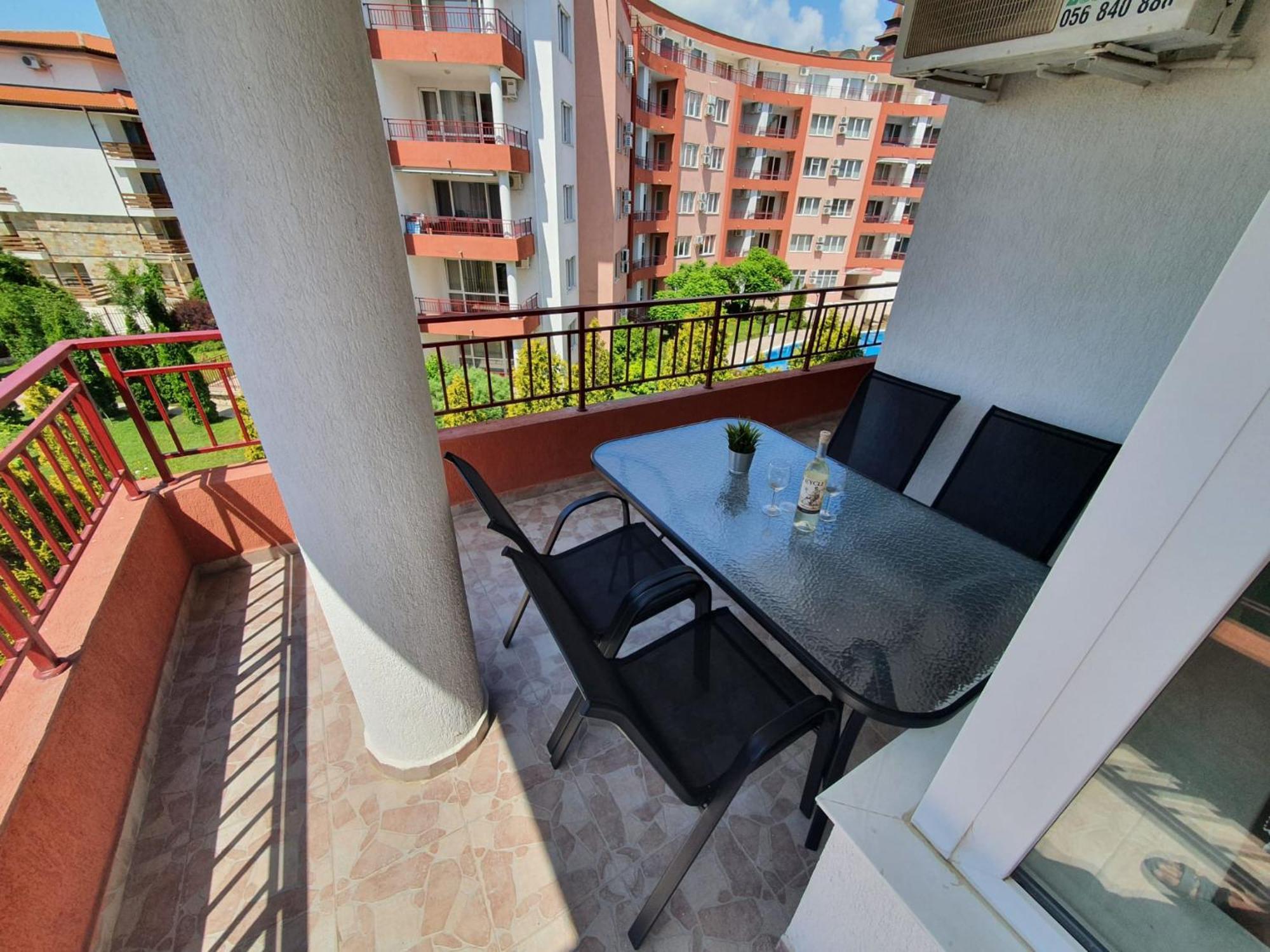 Apartman Ttt Burgas ภายนอก รูปภาพ